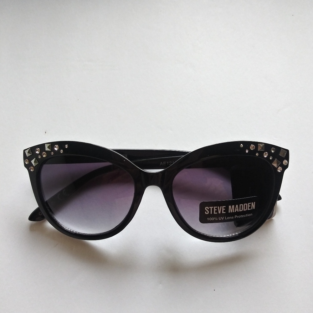 NWT STEVE MADDEN SUNGLASSES EYEWEAR ACCESSORY - Picture 2 of 3